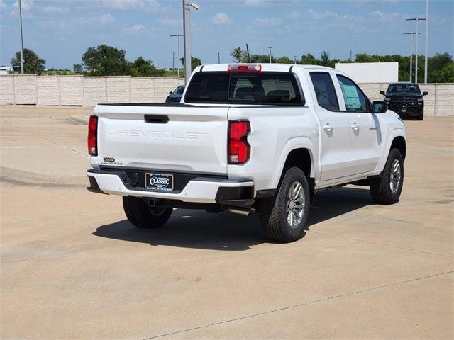 Photo of 2026 Summit White Chevrolet Colorado