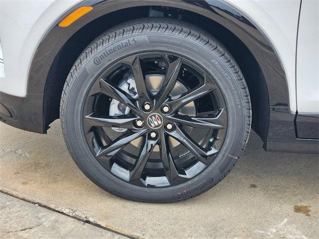 Photo of 2026 Summit White Buick Encore GX