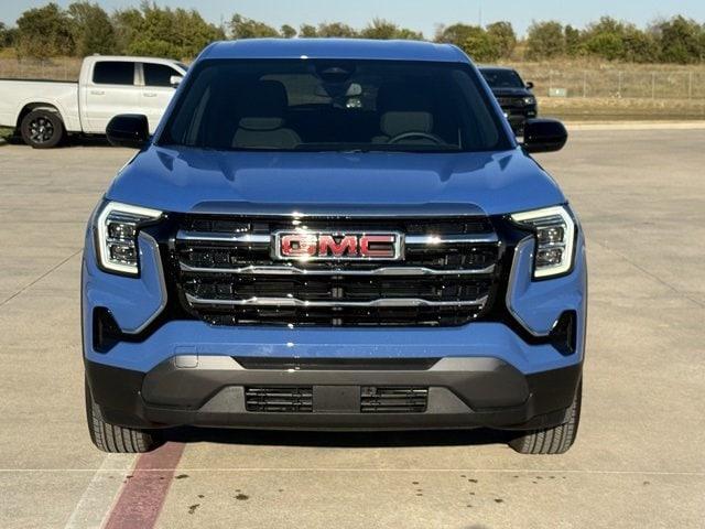 Photo of 2025 Metallic GMC Terrain