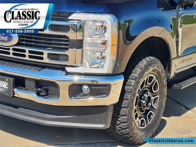 Photo of 2023 Blue Ford F-350