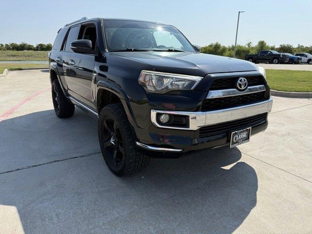 Photo of 2016 Black Toyota 4Runner