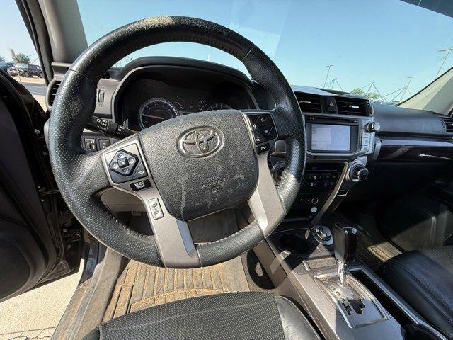 Photo of 2016 Black Toyota 4Runner