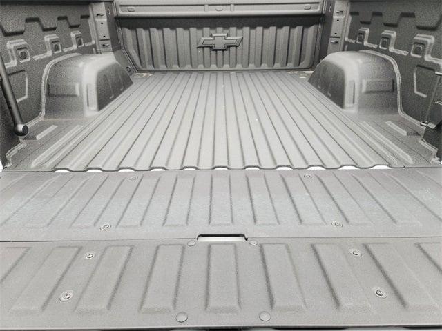 Photo of 2025 Summit White Chevrolet Silverado 1500