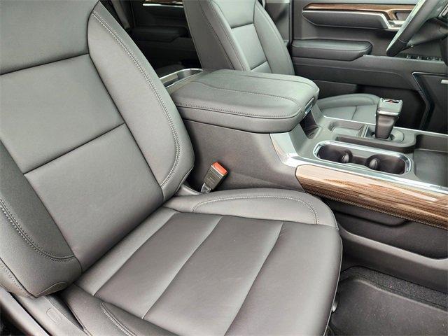 Photo of 2025 Summit White Chevrolet Silverado 1500