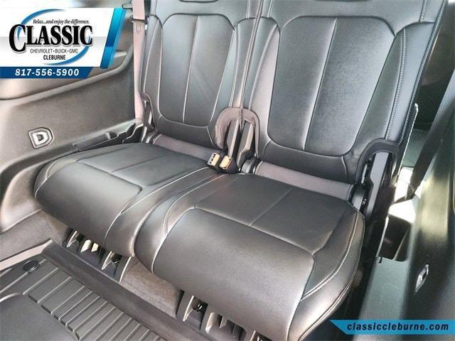 Photo of 2025 Silver Jeep Grand Cherokee L