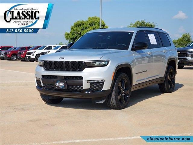 Photo of 2025 Silver Jeep Grand Cherokee L