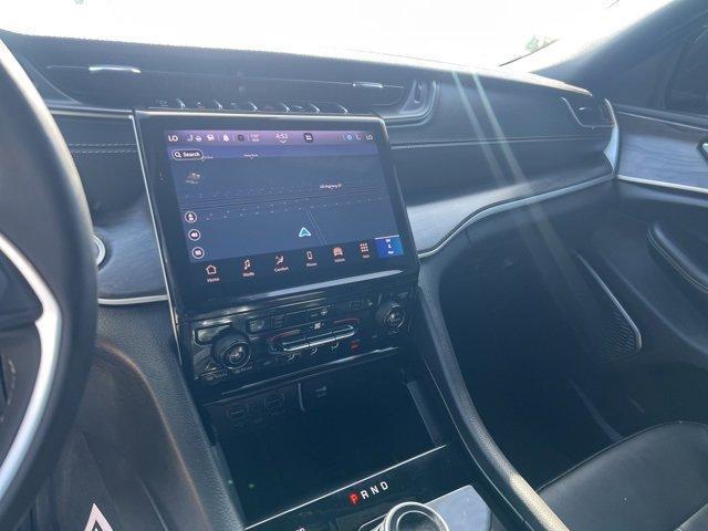 Photo of 2025 Silver Jeep Grand Cherokee L