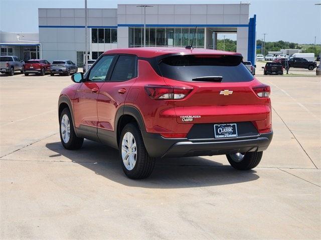 Photo of 2026 Red Chevrolet Trailblazer