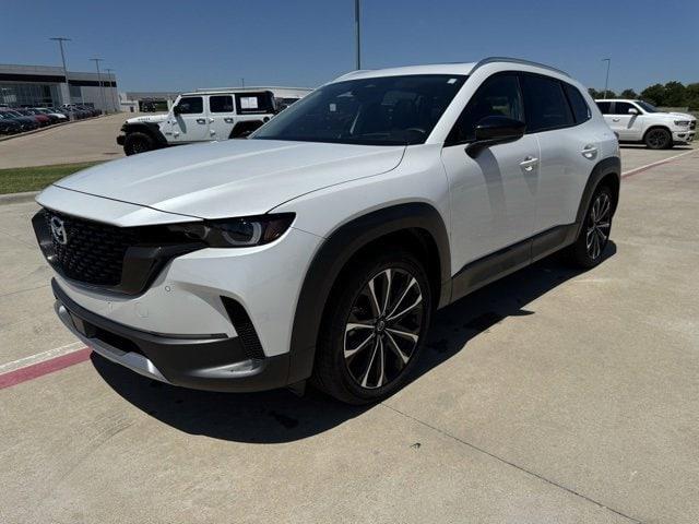 Photo of 2025 White Mazda CX-50