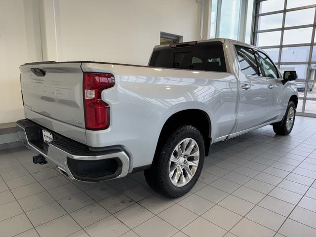 Photo of 2022 Silver Ice Metallic Chevrolet Silverado 1500