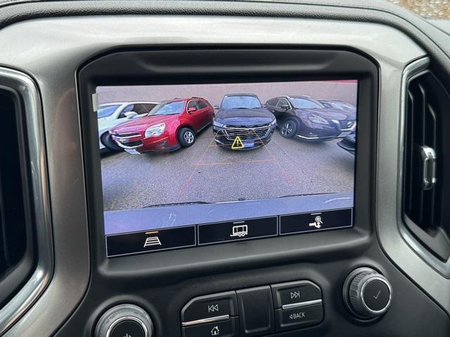 Photo of 2022 Silver Ice Metallic Chevrolet Silverado 1500