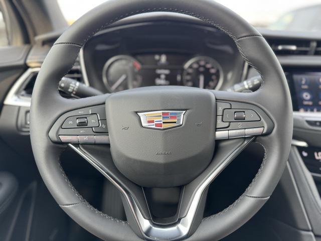 Photo of 2025 Argent Silver Metallic Cadillac XT6