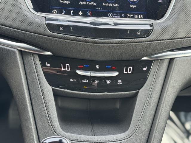Photo of 2025 Argent Silver Metallic Cadillac XT6
