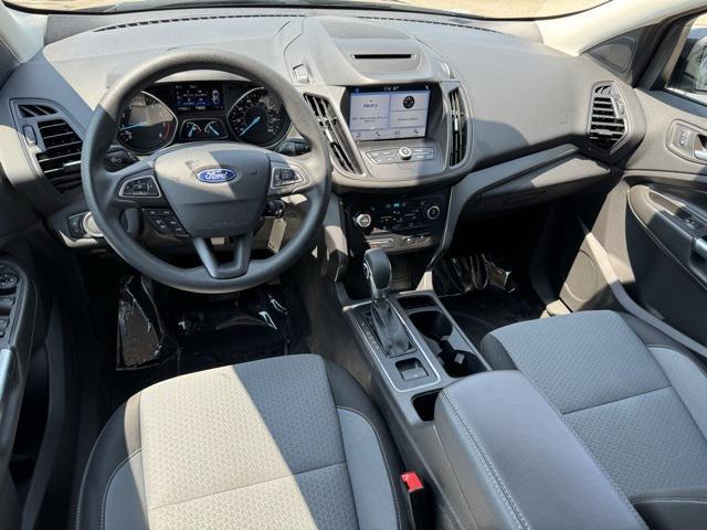 Photo of 2018 Shadow Black Ford Escape