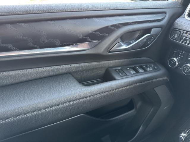 Photo of 2023 Onyx Black GMC Yukon XL