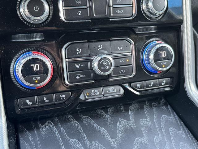 Photo of 2023 Onyx Black GMC Yukon XL