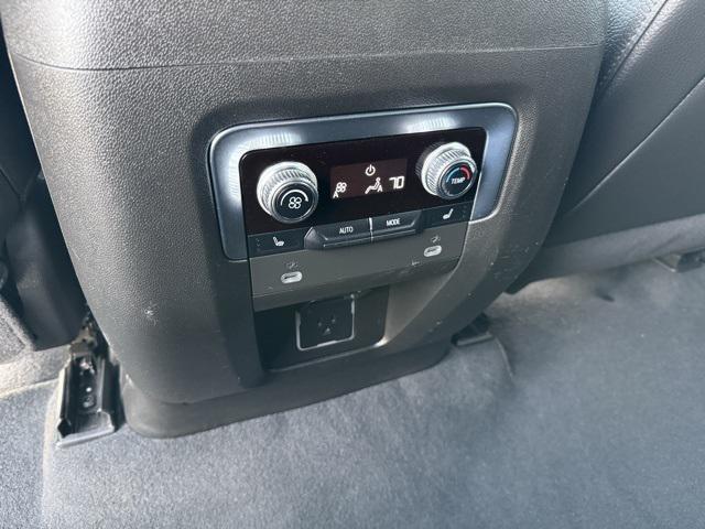 Photo of 2023 Onyx Black GMC Yukon XL