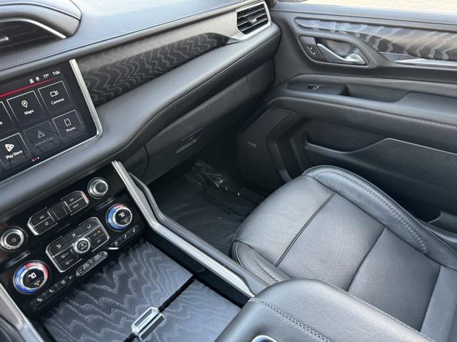 Photo of 2023 Onyx Black GMC Yukon XL
