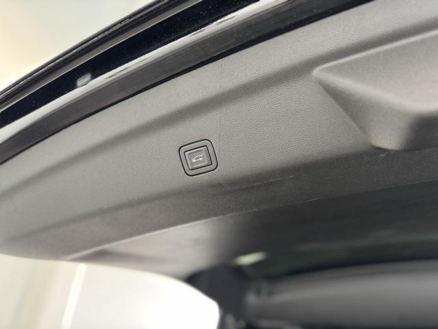 Photo of 2023 Onyx Black GMC Yukon XL