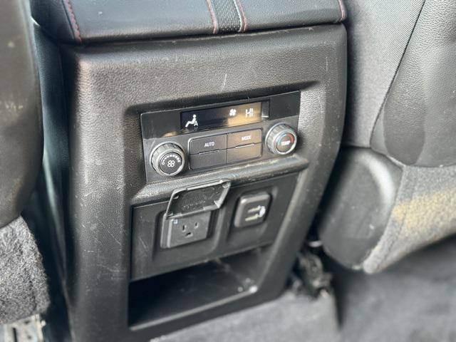 Photo of 2023 Silver Chevrolet Traverse