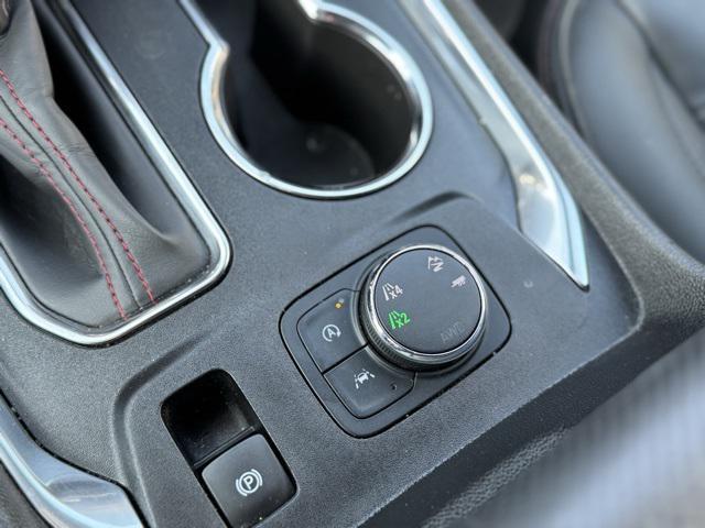Photo of 2023 Silver Chevrolet Traverse