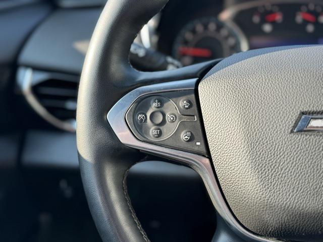 Photo of 2023 Silver Chevrolet Traverse