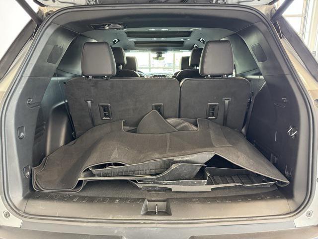 Photo of 2023 Silver Chevrolet Traverse