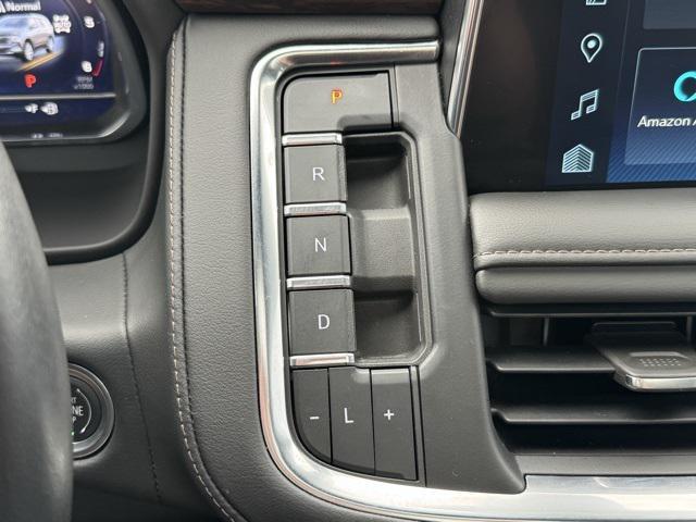 Photo of 2022 Iridescent Pearl Tricoat Chevrolet Tahoe