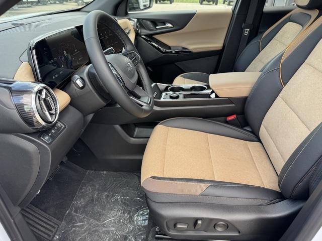 Photo of 2026 Polar White Chevrolet Equinox