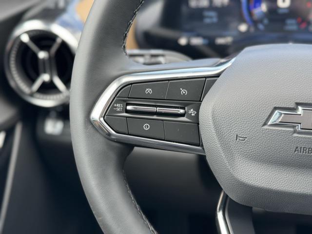 Photo of 2026 Polar White Chevrolet Equinox