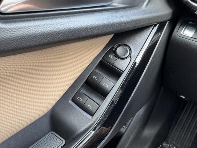 Photo of 2026 Polar White Chevrolet Equinox