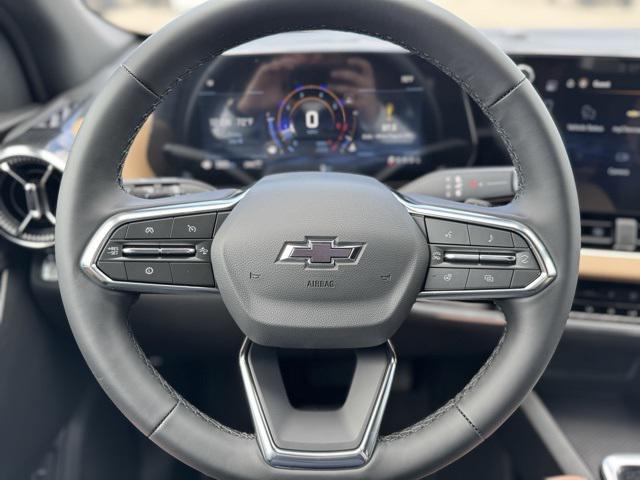 Photo of 2026 Polar White Chevrolet Equinox
