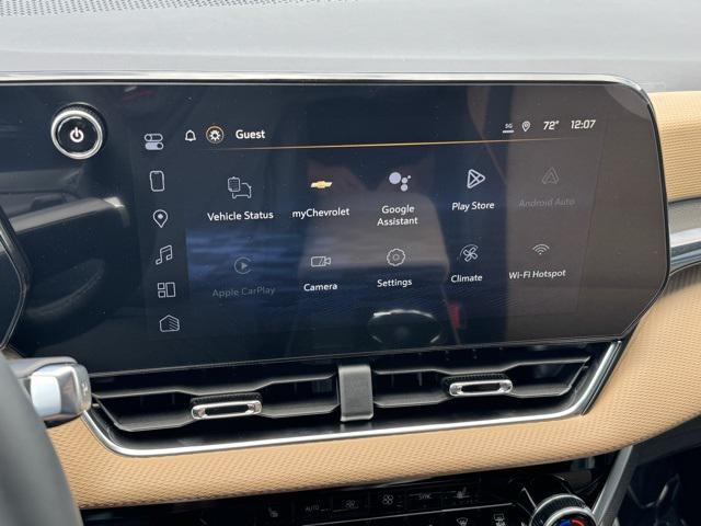 Photo of 2026 Polar White Chevrolet Equinox