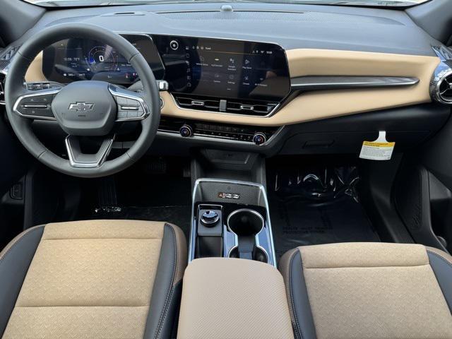 Photo of 2026 Polar White Chevrolet Equinox