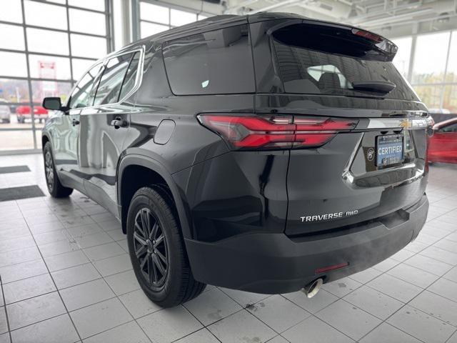 Photo of 2023 Mosaic Black Metallic Chevrolet Traverse