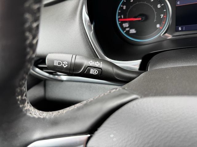 Photo of 2023 Mosaic Black Metallic Chevrolet Traverse