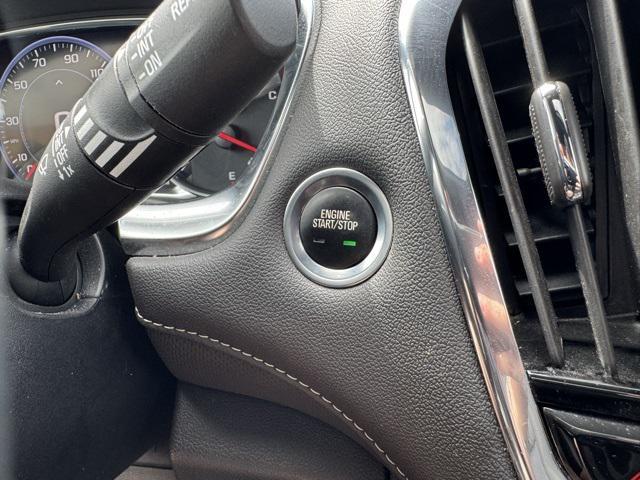 Photo of 2023 Summit White Chevrolet Traverse