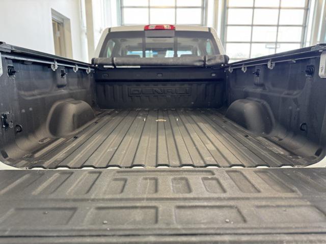 Photo of 2019 White Frost Tricoat GMC Sierra 2500