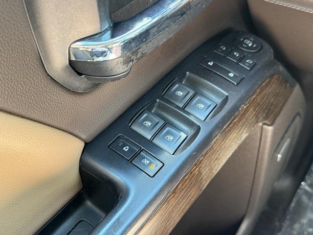 Photo of 2019 White Frost Tricoat GMC Sierra 2500