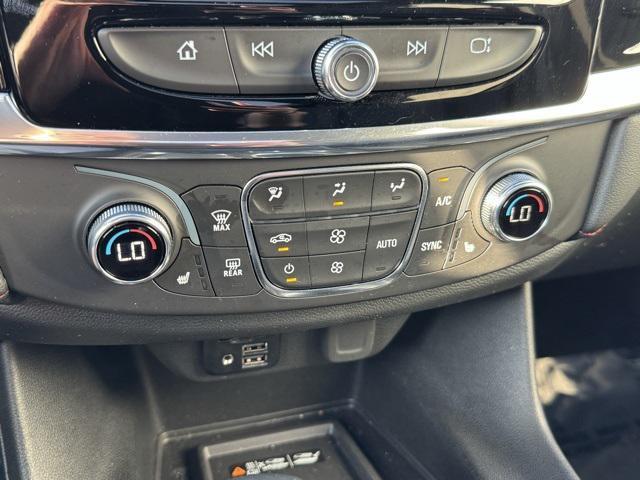 Photo of 2023 Mosaic Black Metallic Chevrolet Traverse