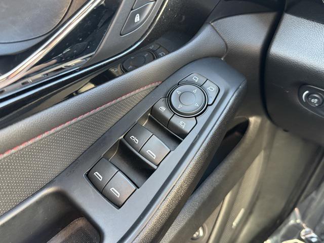 Photo of 2023 Mosaic Black Metallic Chevrolet Traverse