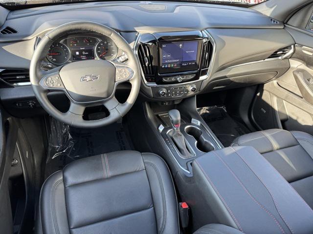 Photo of 2023 Mosaic Black Metallic Chevrolet Traverse