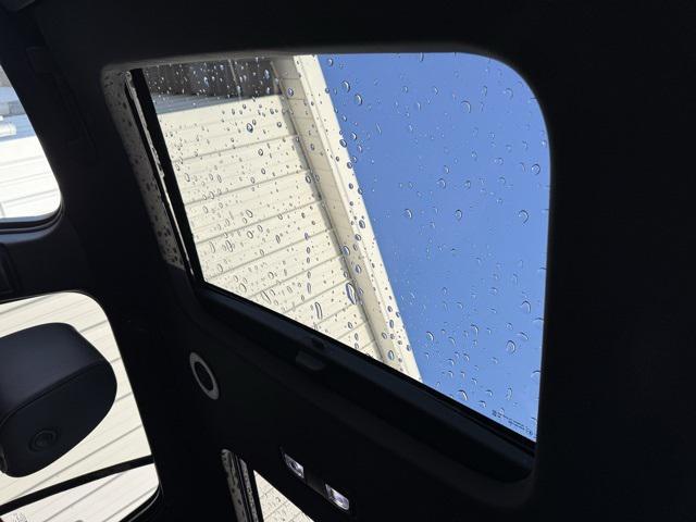 Photo of 2023 Mosaic Black Metallic Chevrolet Traverse
