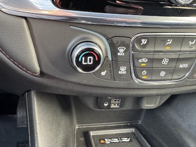 Photo of 2023 Mosaic Black Metallic Chevrolet Traverse