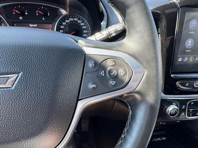 Photo of 2023 Mosaic Black Metallic Chevrolet Traverse