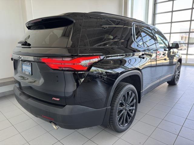 Photo of 2023 Mosaic Black Metallic Chevrolet Traverse