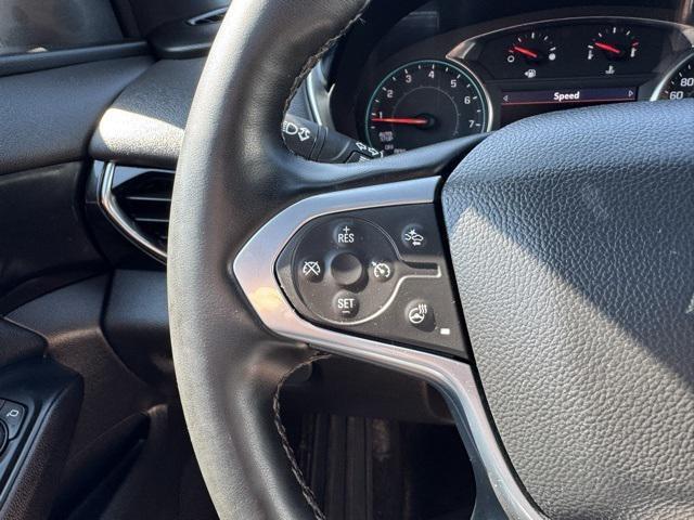 Photo of 2023 Mosaic Black Metallic Chevrolet Traverse