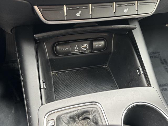 Photo of 2020 Ebony Black Kia Sorento