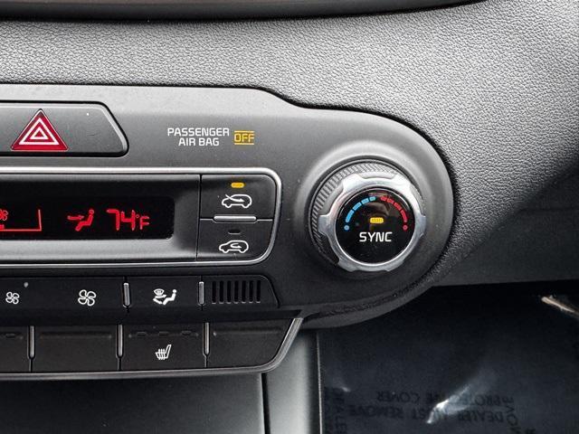 Photo of 2020 Ebony Black Kia Sorento