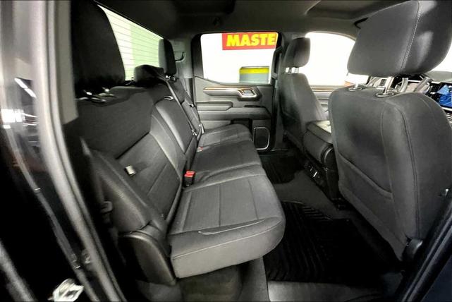 Photo of 2022 Onyx Black GMC Sierra 1500
